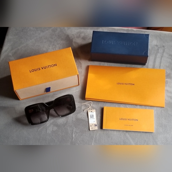 BRAND NEW with tags!! Z1999W LV Monogram Square Sunglasses - Picture 6 of 7